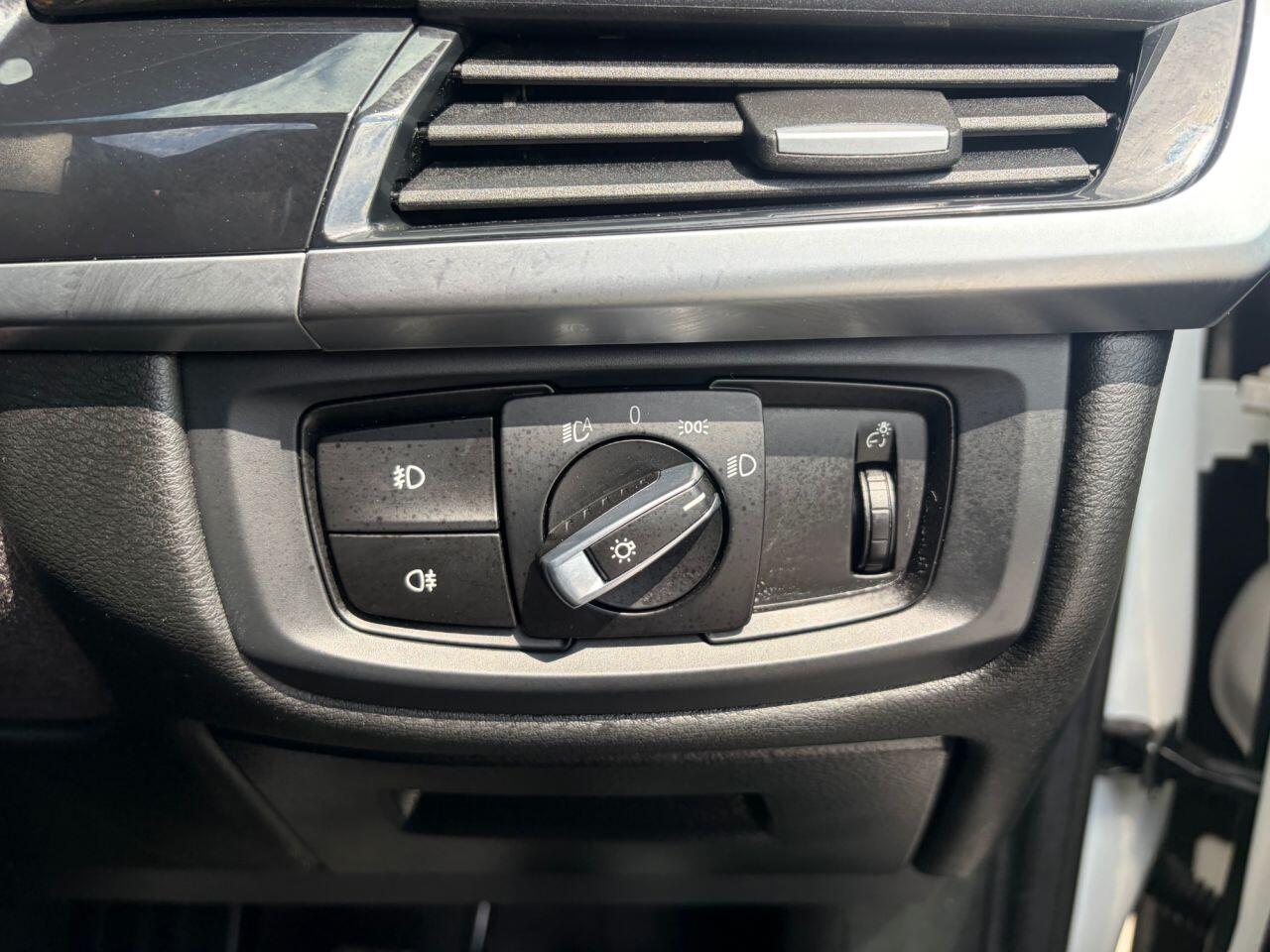 BMW X5 view 35