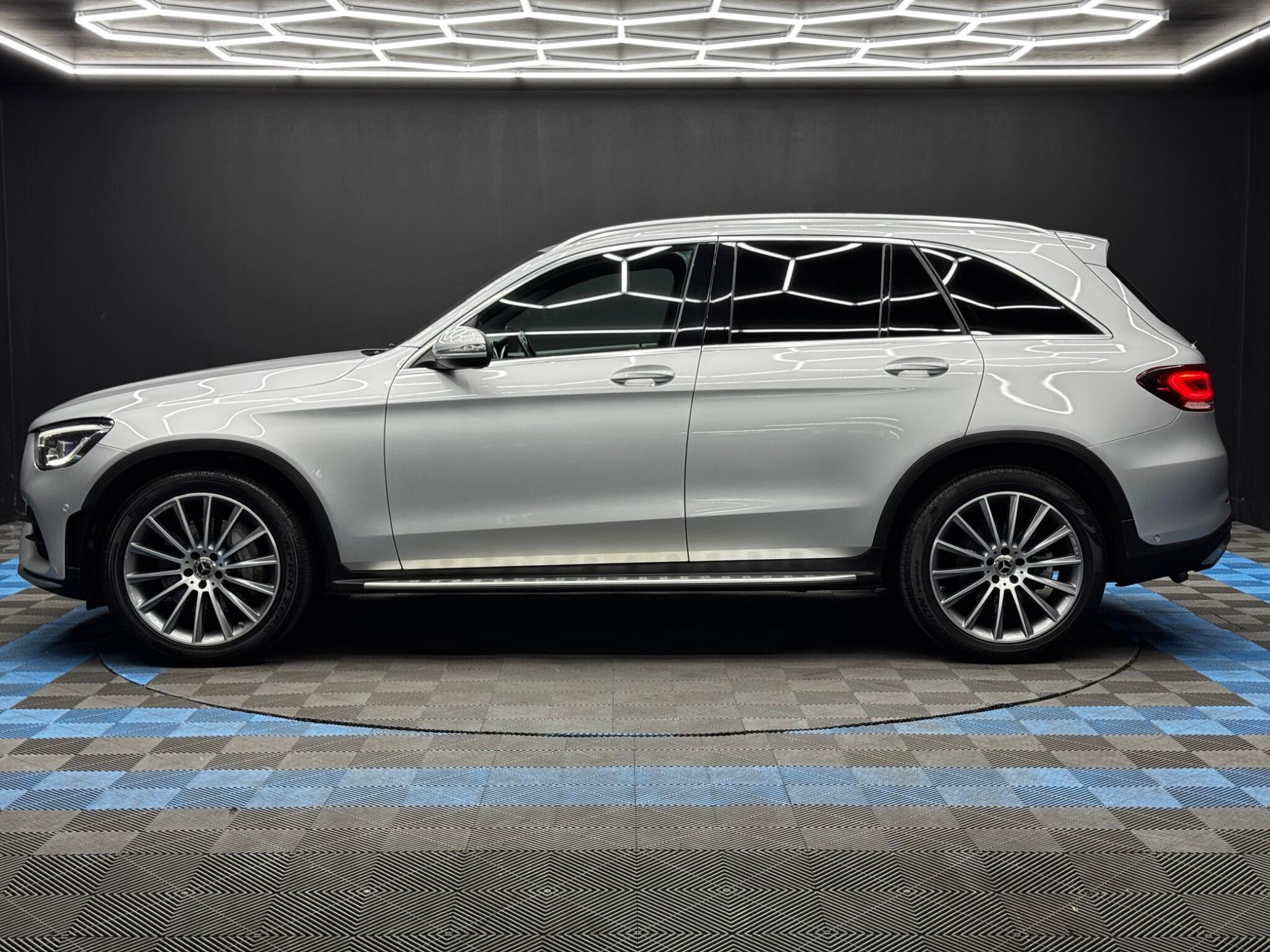 Mercedes-Benz GLC view 8