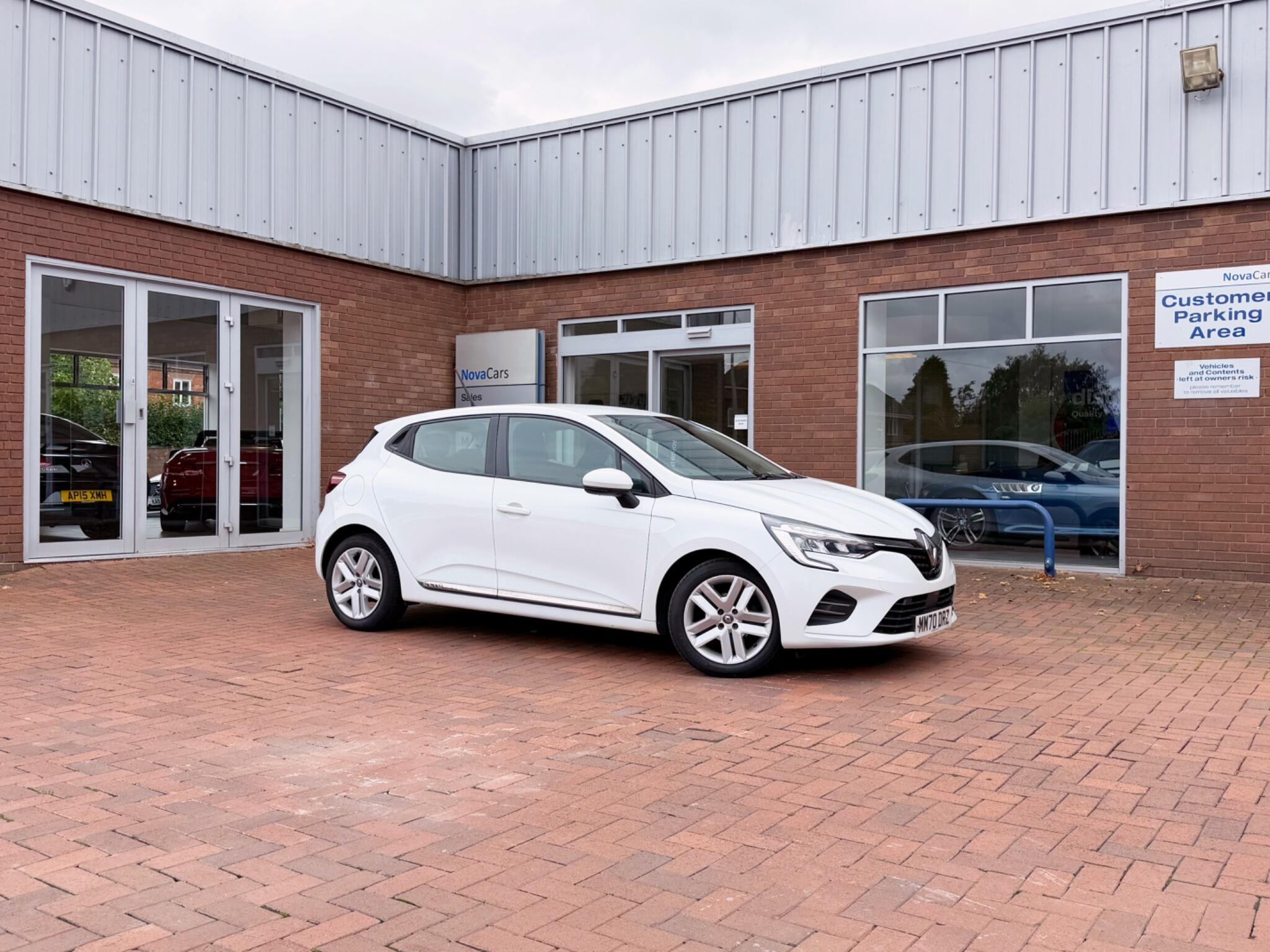 Renault Clio view 90