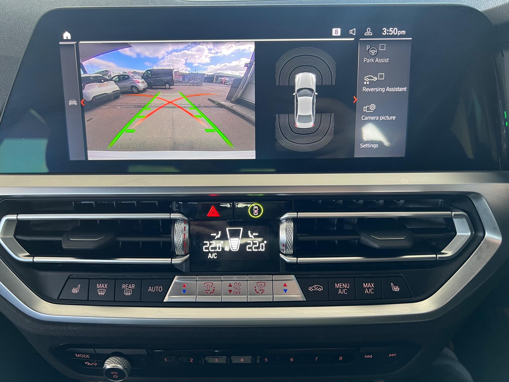 BMW 3 Series view 10