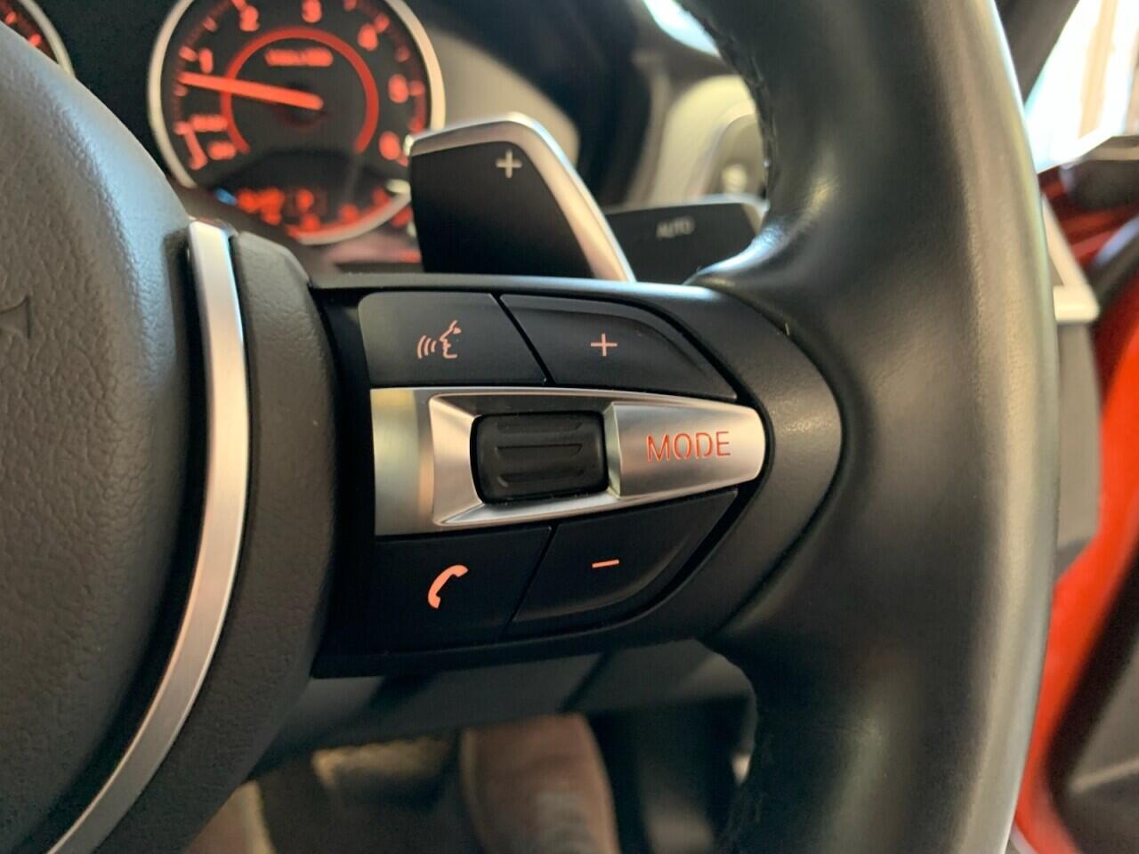 BMW 3 Series view 34