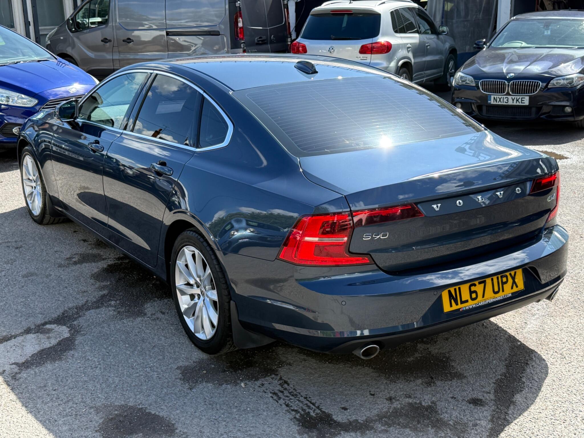 Volvo S90 - Image 15