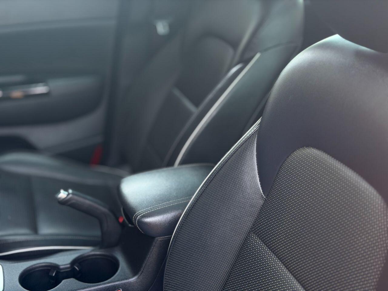 Kia Sportage view 105