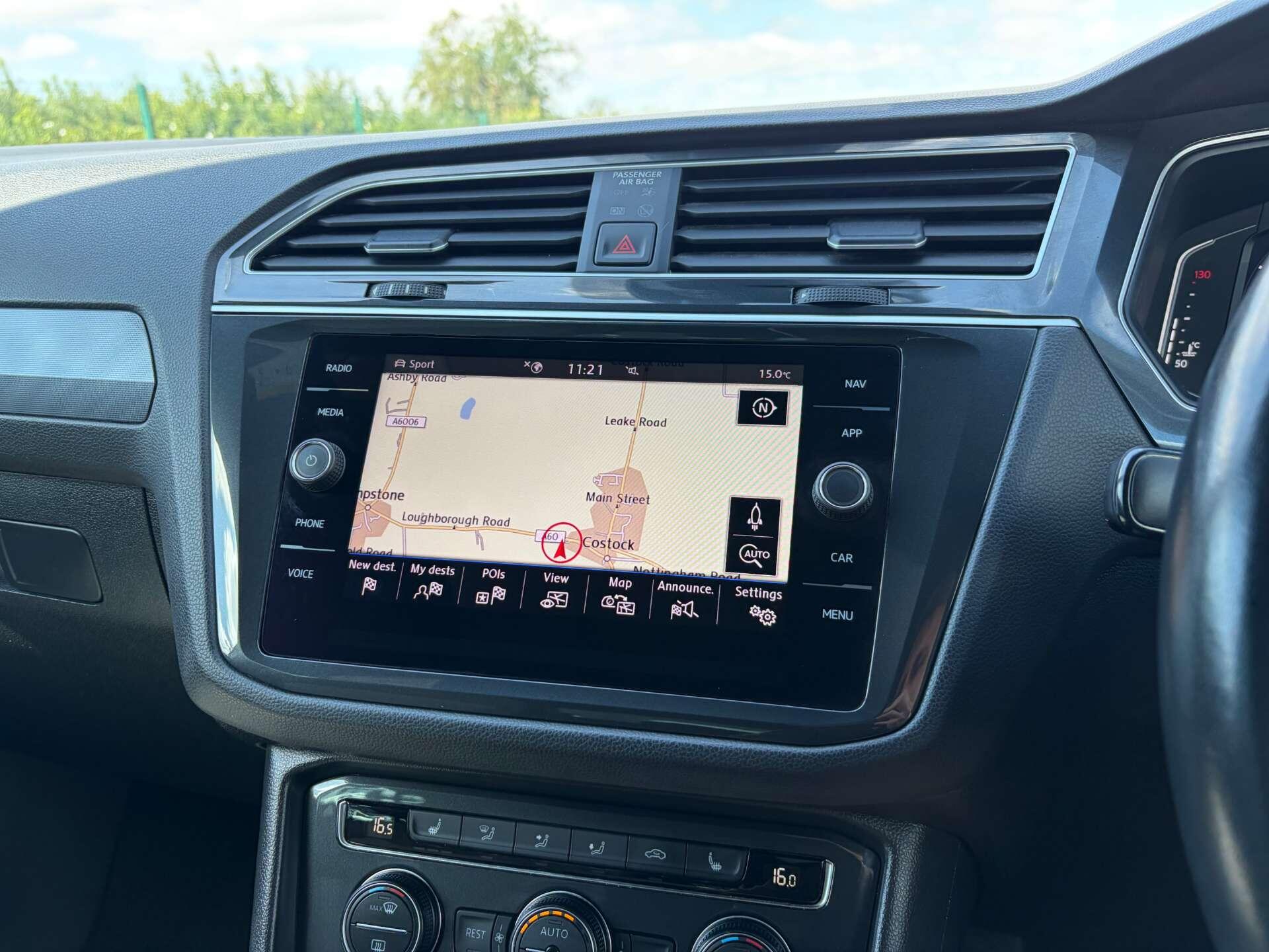 Volkswagen Tiguan view 53