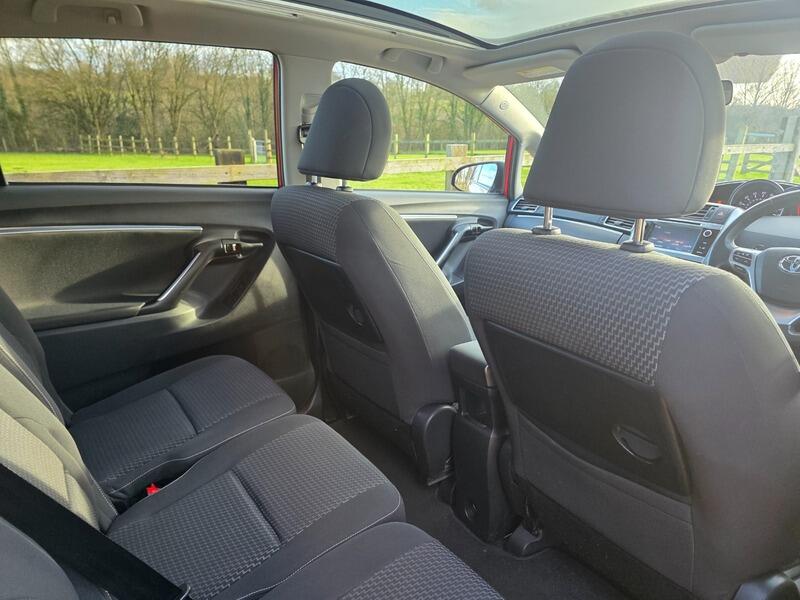 2014 Toyota Verso image 20