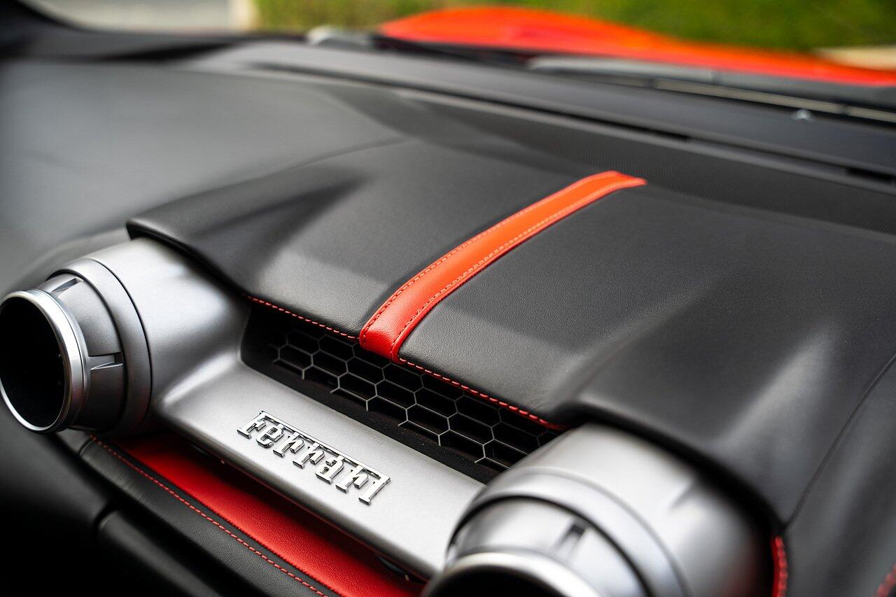 Ferrari 812 view 68