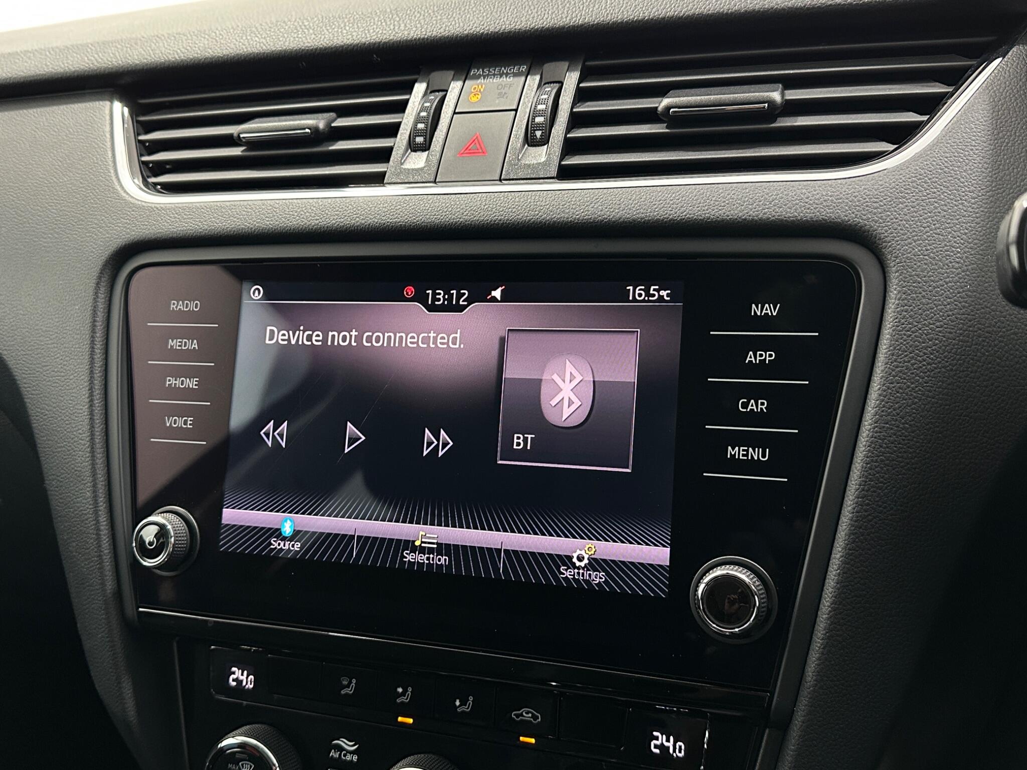 Skoda Octavia view 25