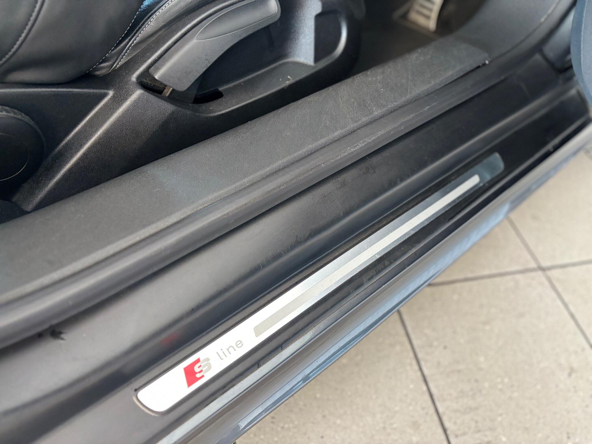 Audi TT view 34