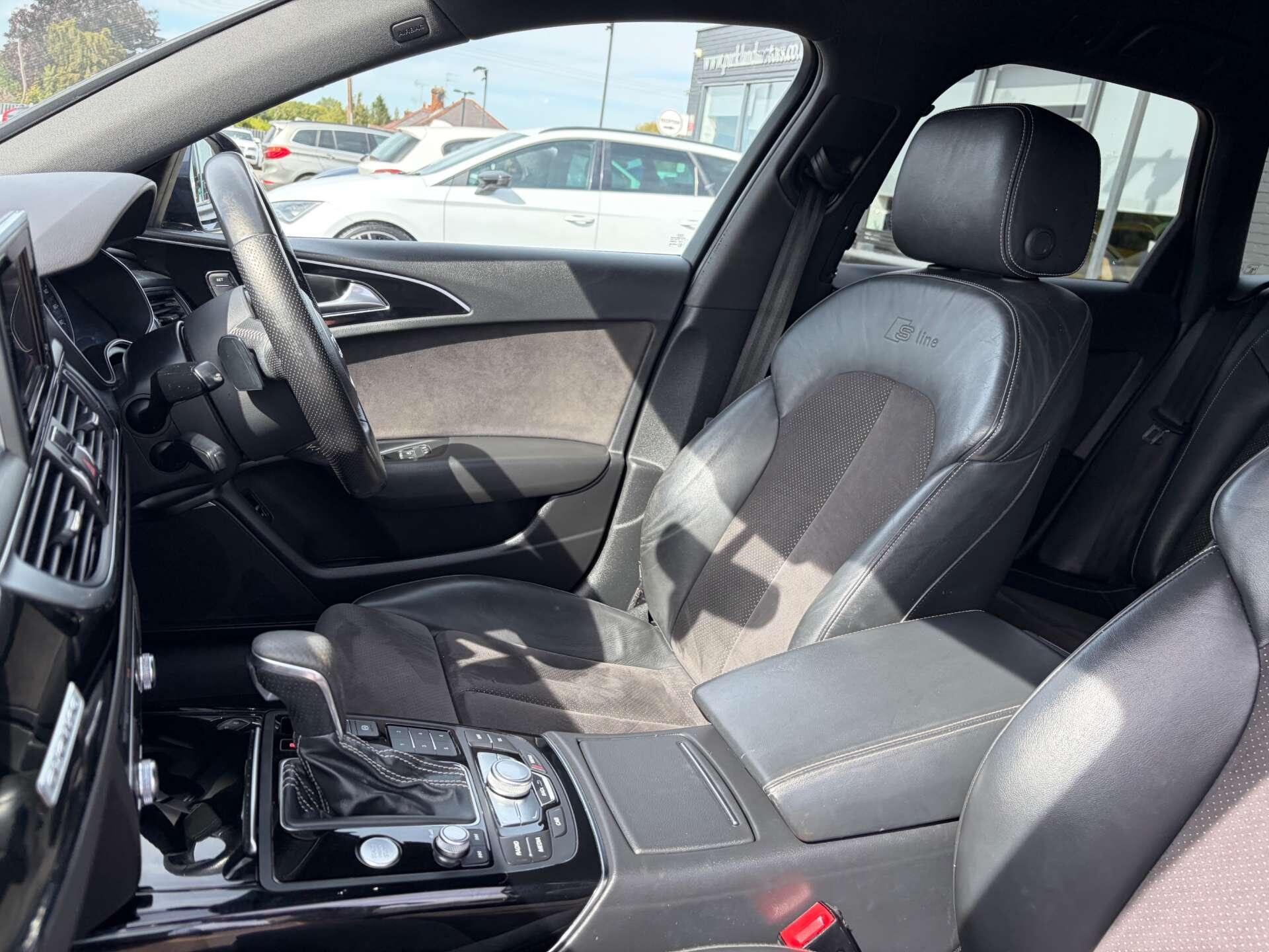 Audi A6 view 18