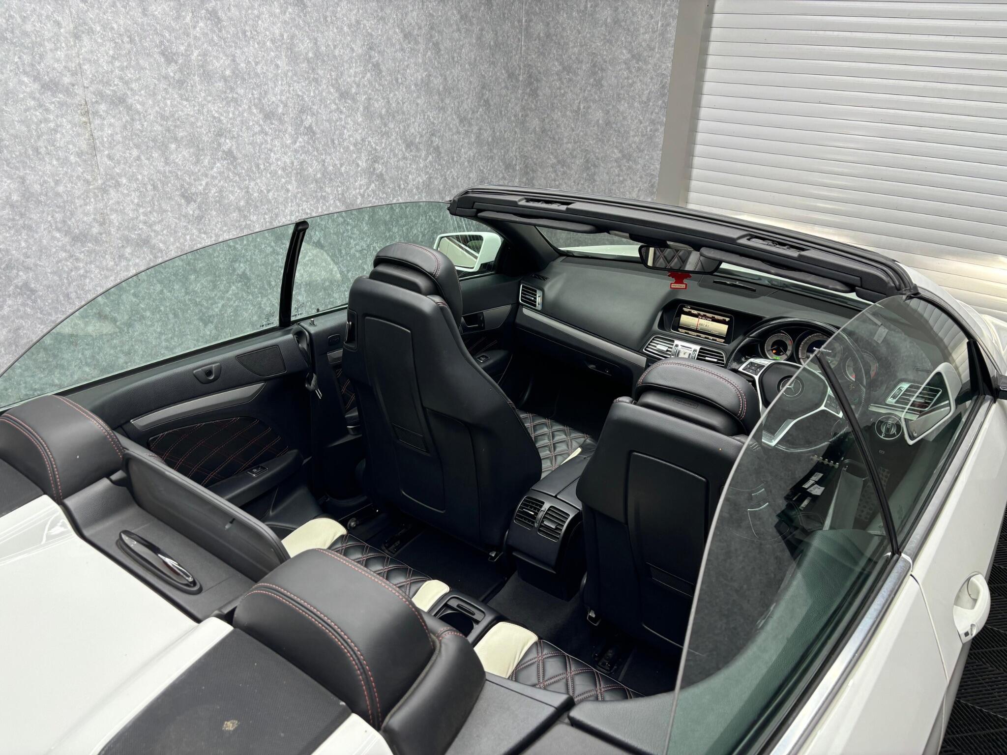 Mercedes-Benz E Class view 17