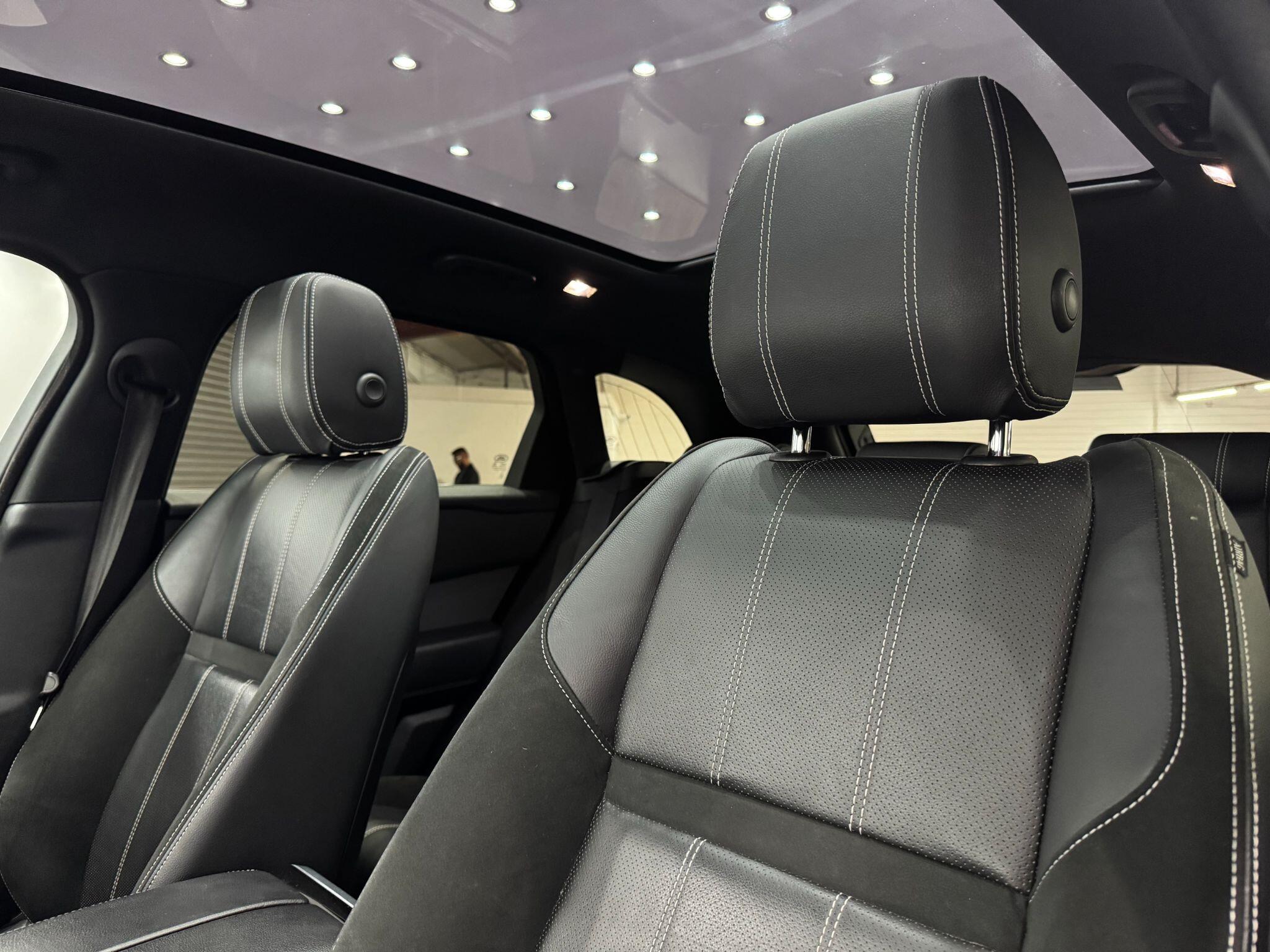 Land Rover Range Rover Velar view 39