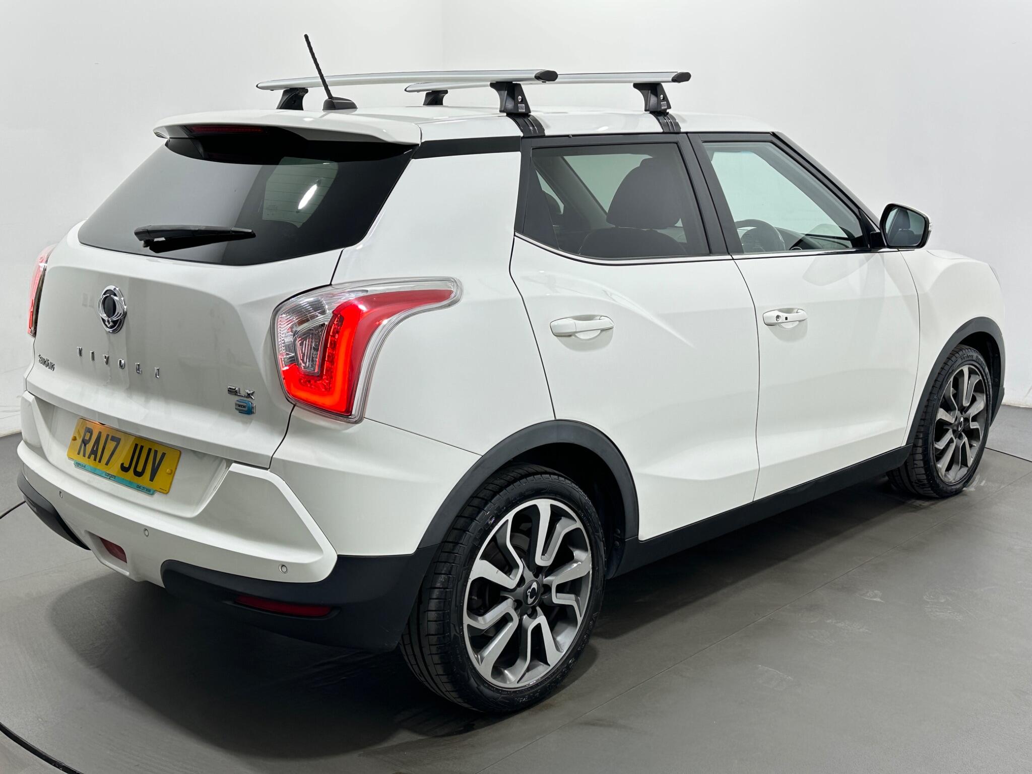 KGM Tivoli view 50