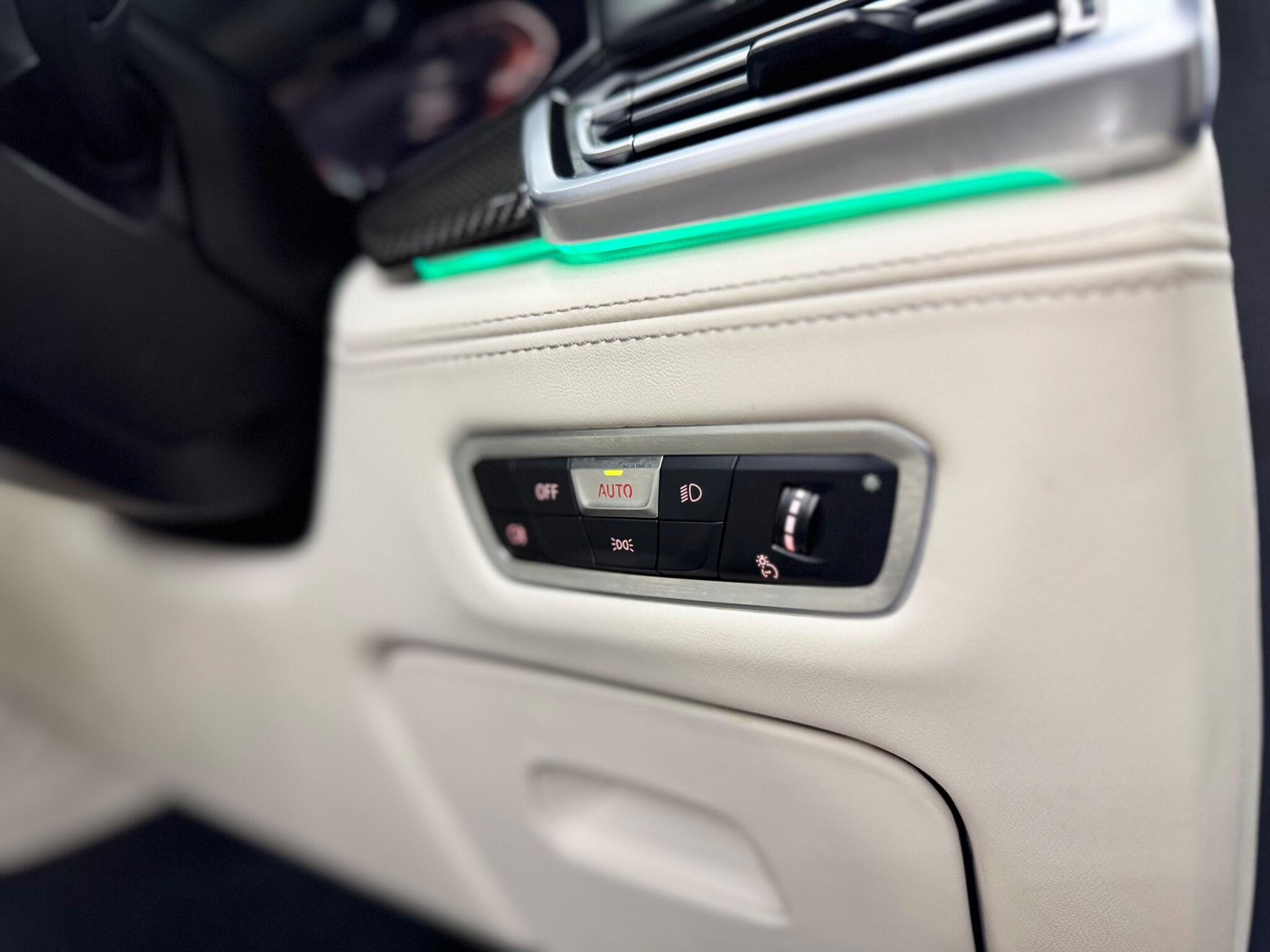 BMW X5 view 45