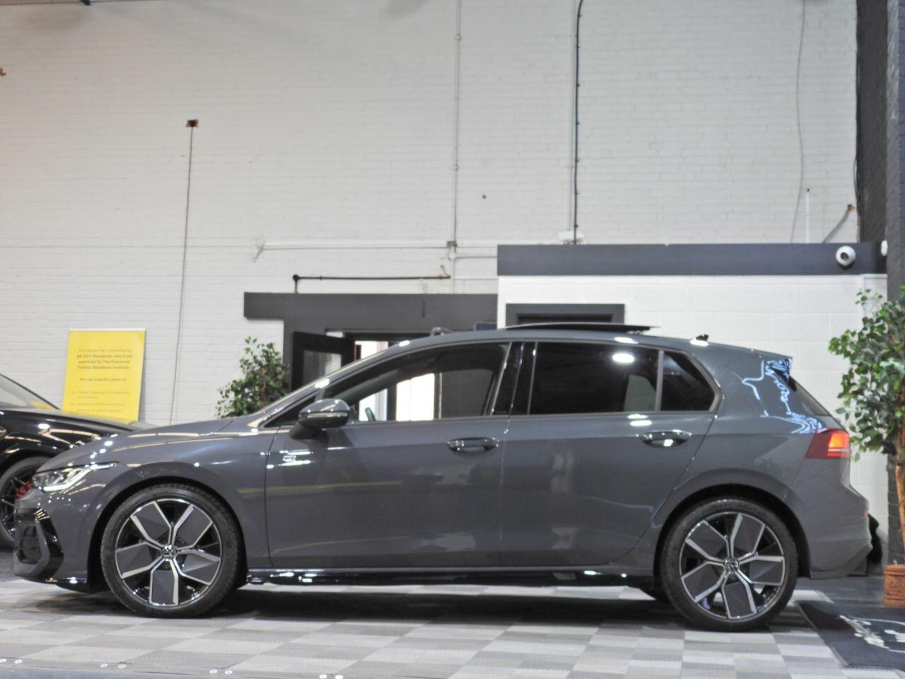 Volkswagen Golf view 13