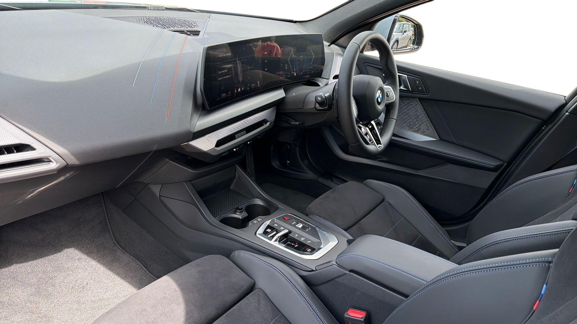 BMW 1 Series view 7