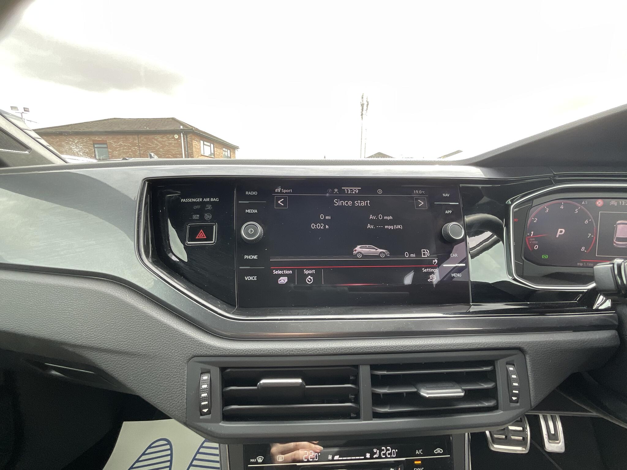 Volkswagen Polo view 30