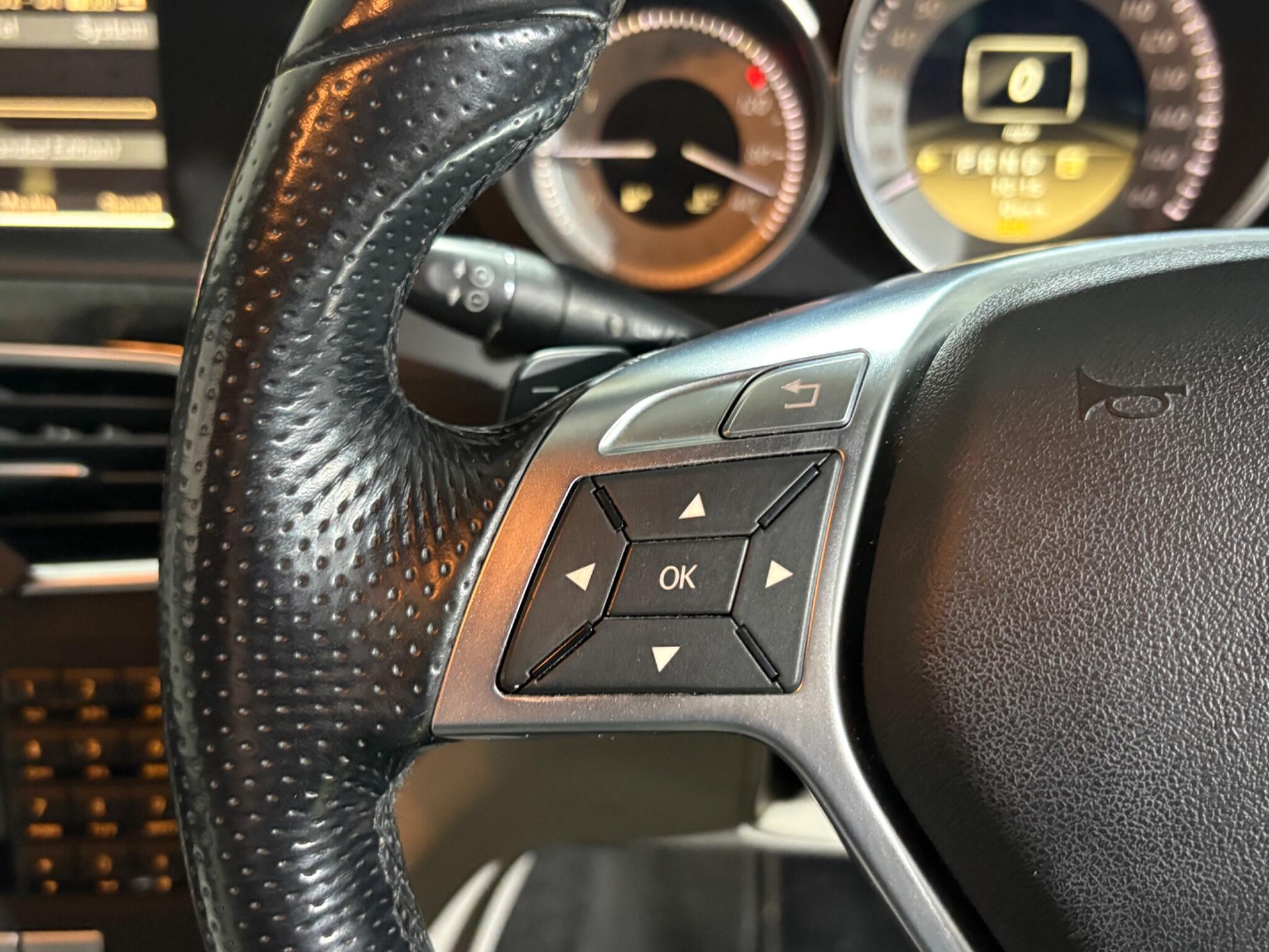 2012 Mercedes-Benz C Class image 34