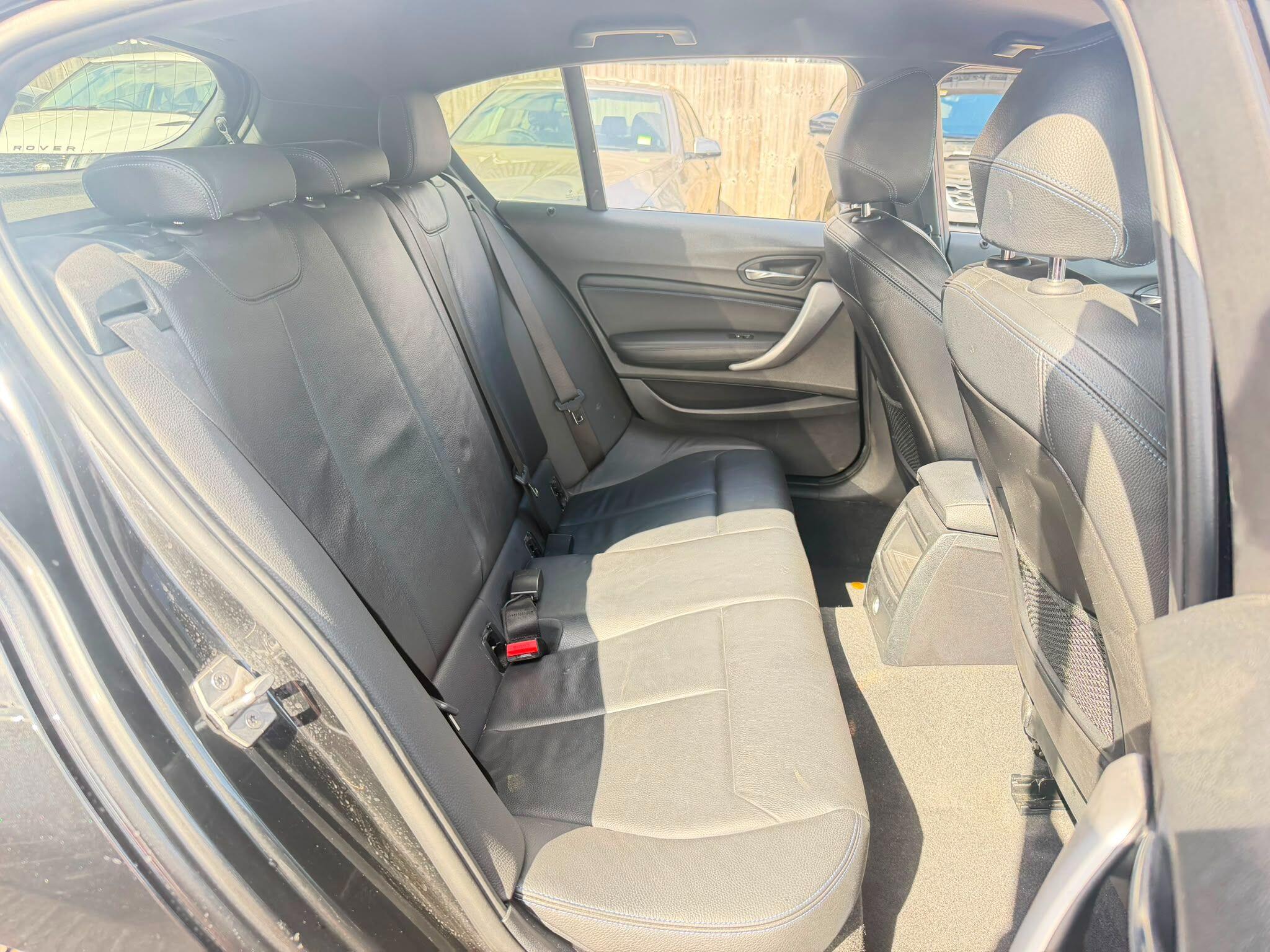 BMW 1 Series view 15