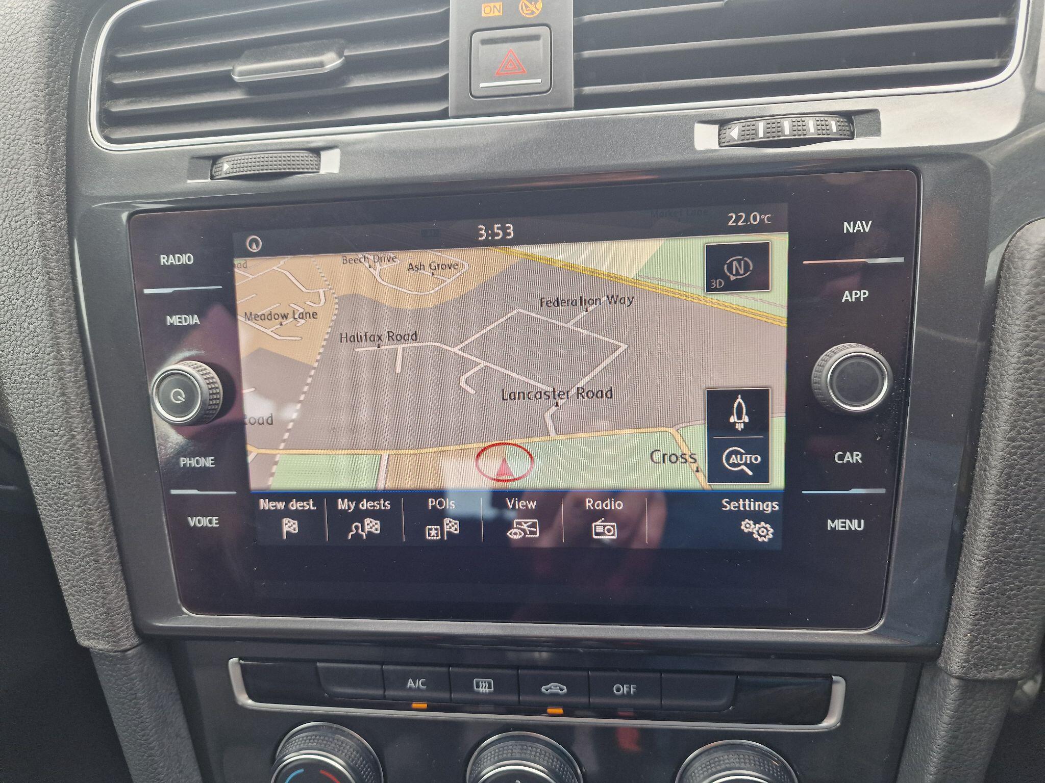 Volkswagen Golf view 51