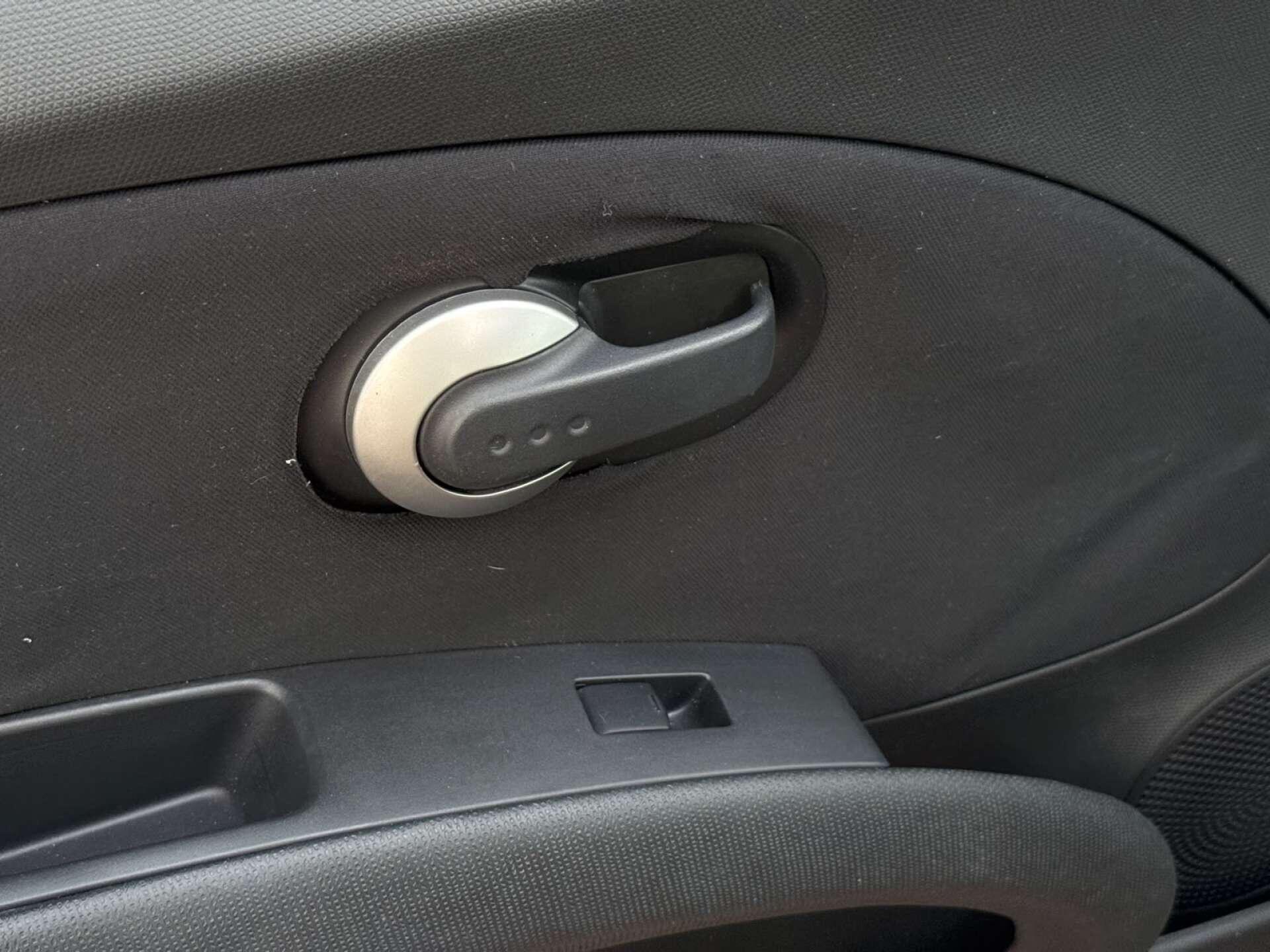 Nissan Micra view 42
