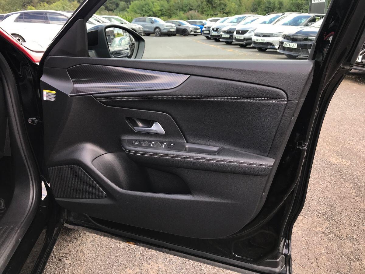 Vauxhall Mokka view 16