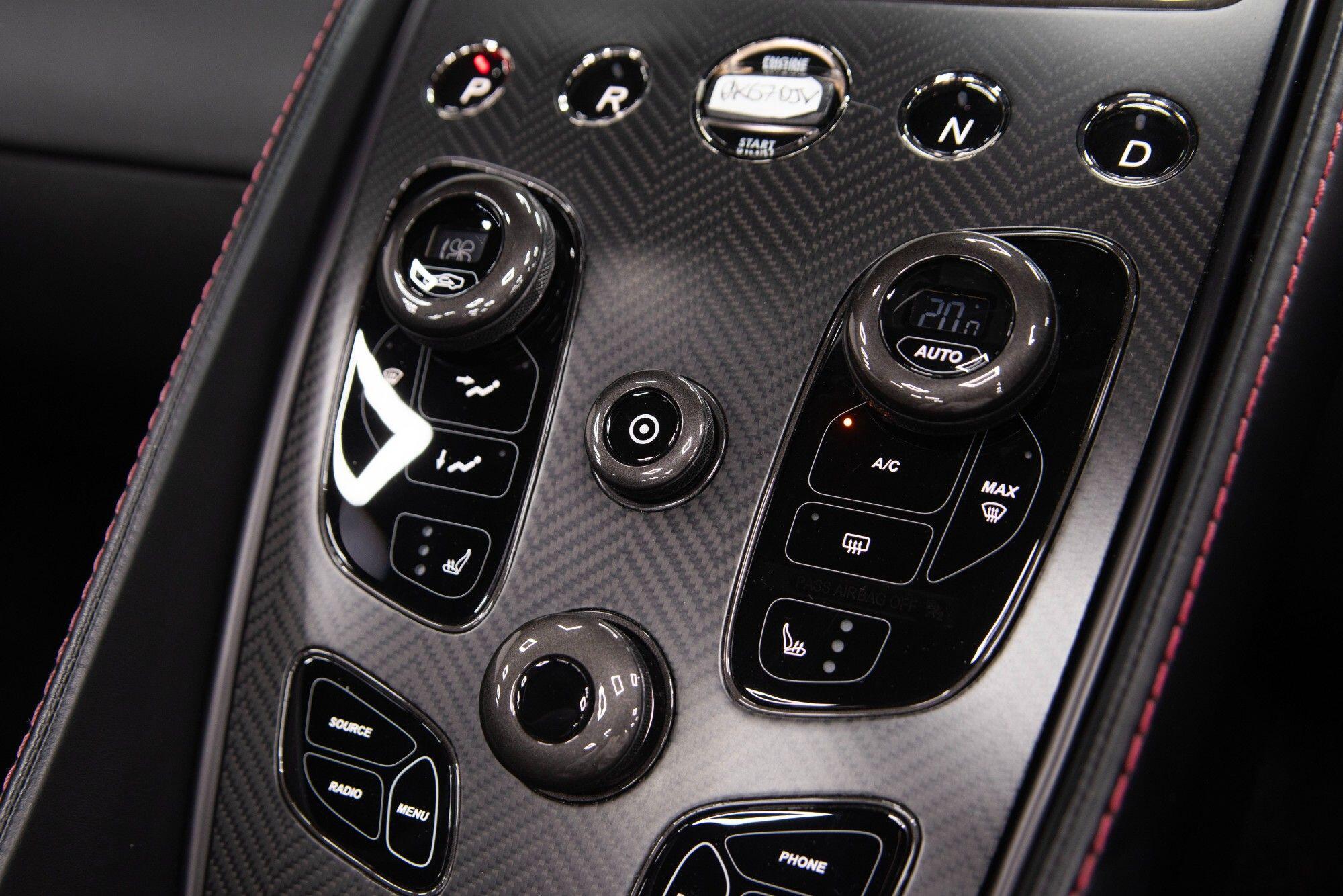 Aston Martin Vanquish view 43