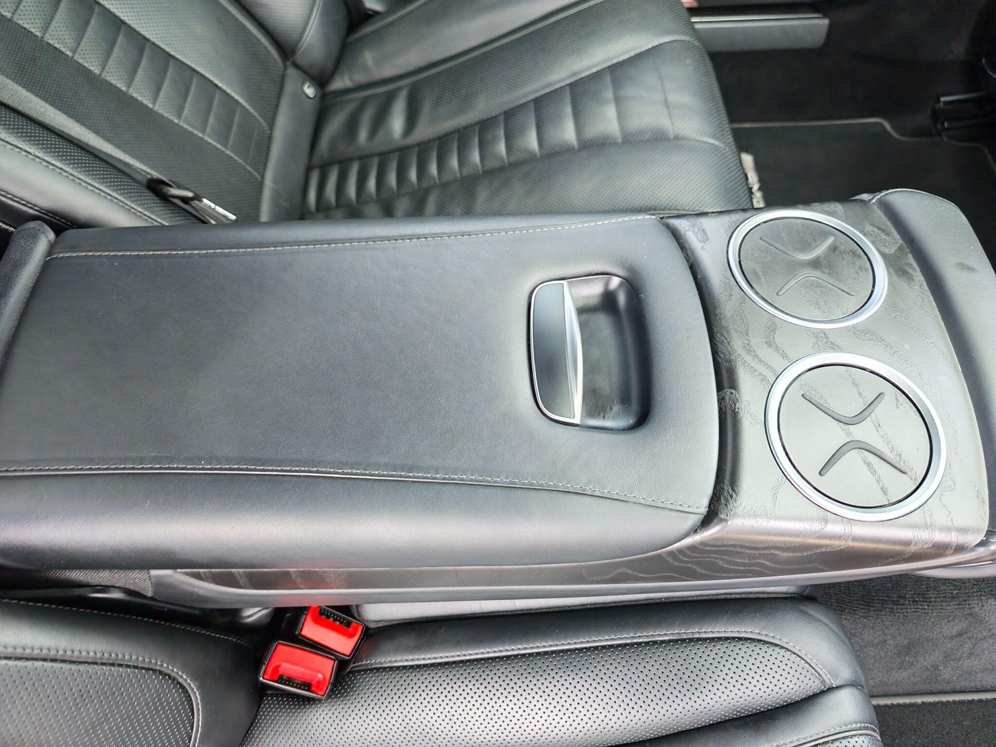 Mercedes-Benz S Class view 33