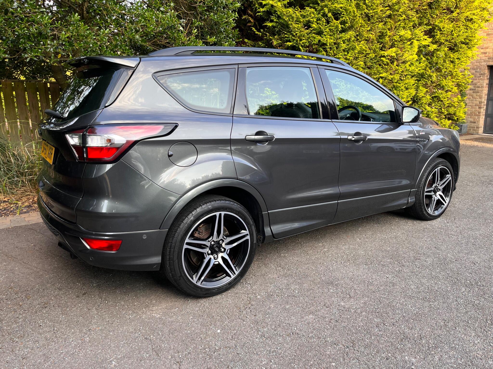 Ford Kuga view 16