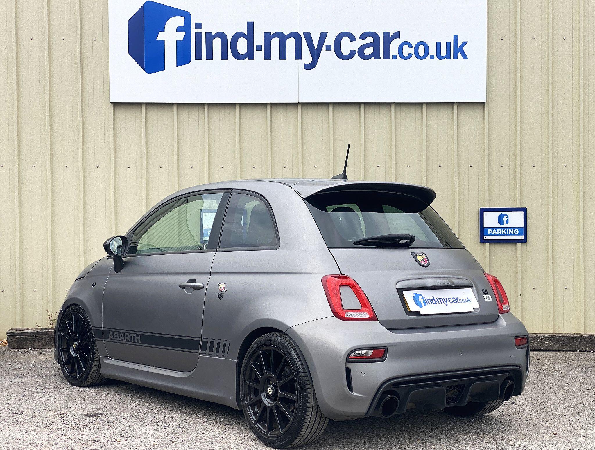 Abarth 695 view 2