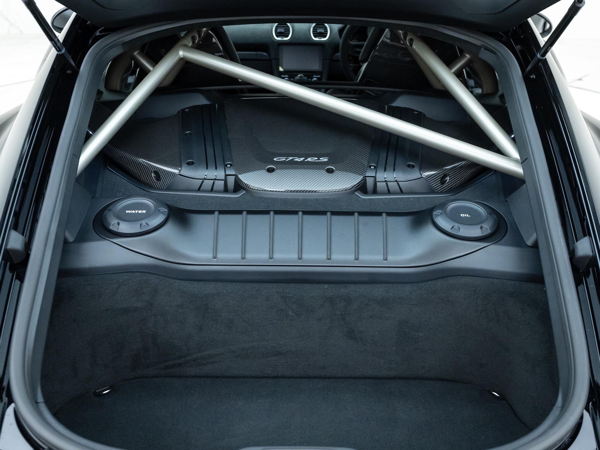 Porsche Cayman view 24