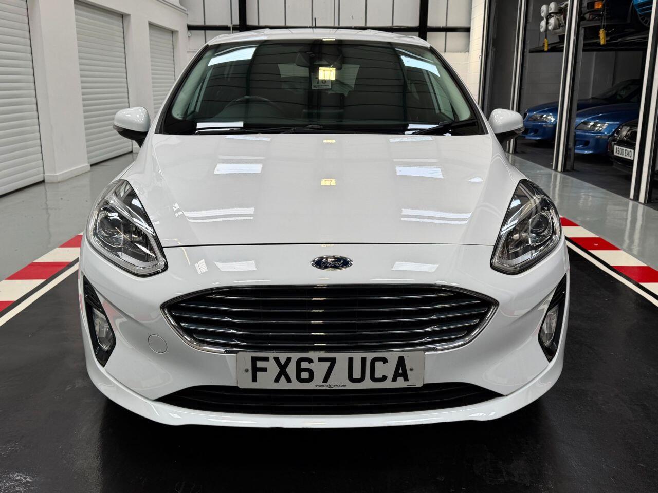 Ford Fiesta view 5