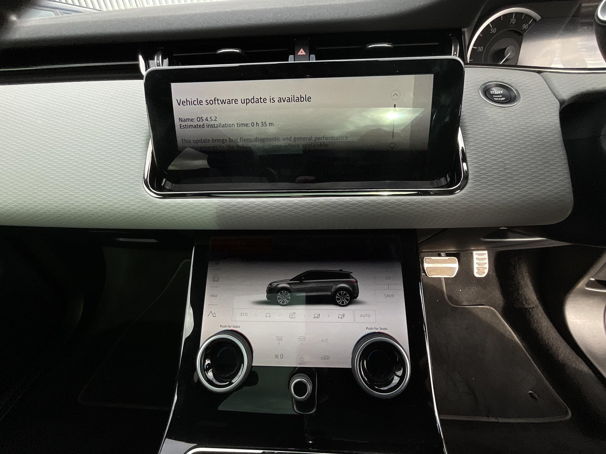 Land Rover Range Rover Evoque view 24