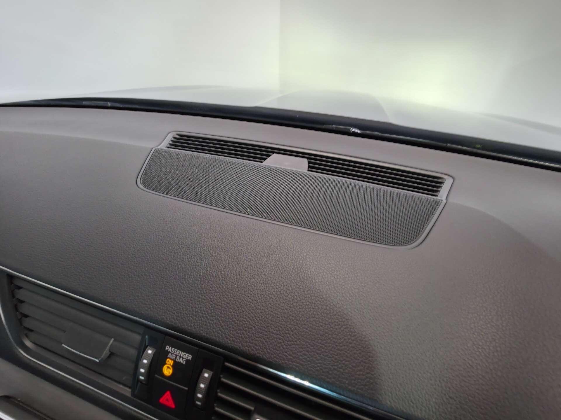 Skoda Superb view 33