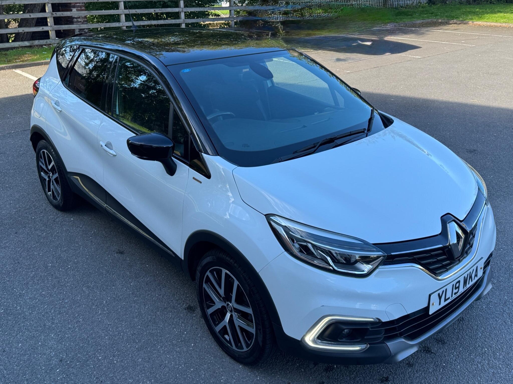 Renault Captur view 3