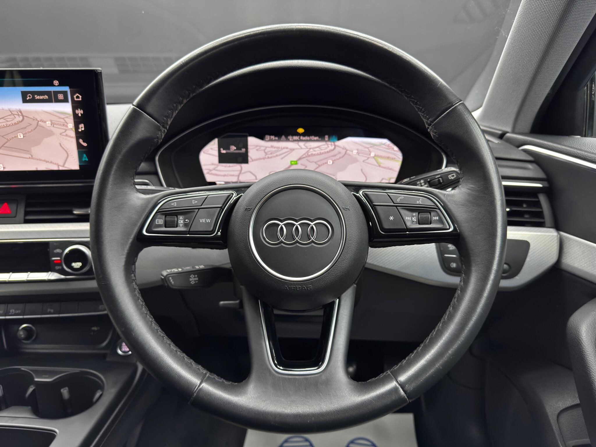 Audi A4 view 18