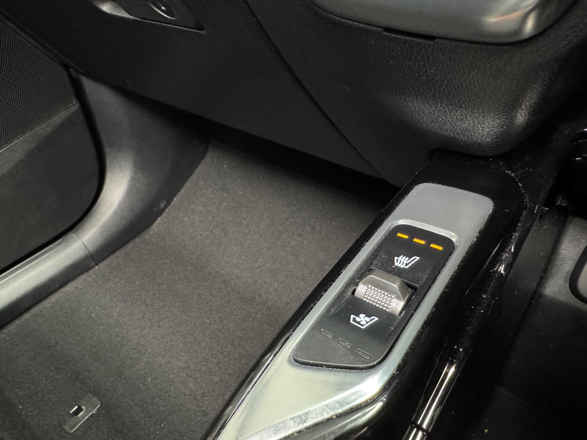 Kia Sorento view 16