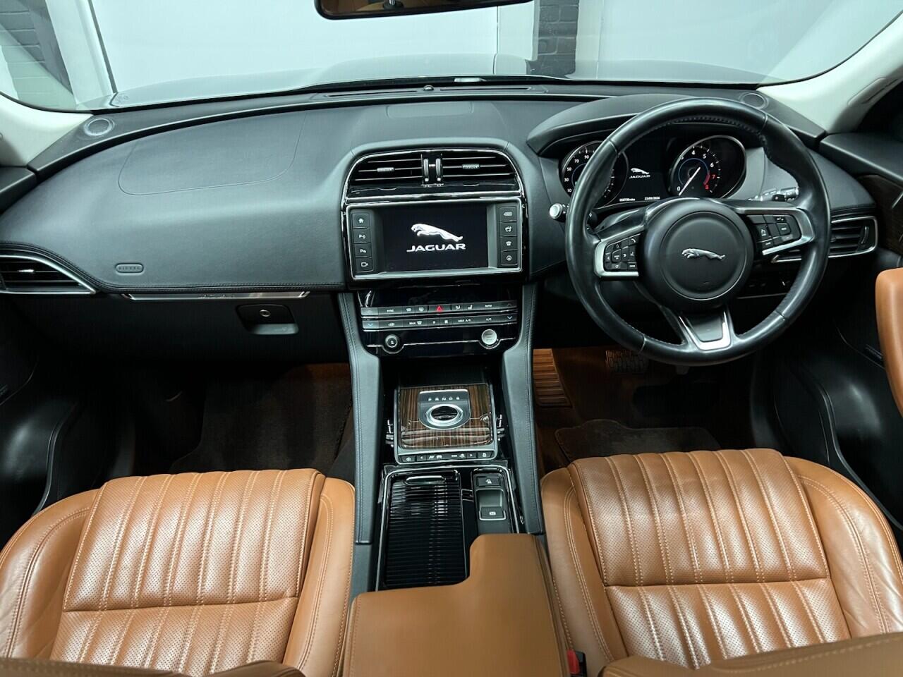 Jaguar F-Pace view 2