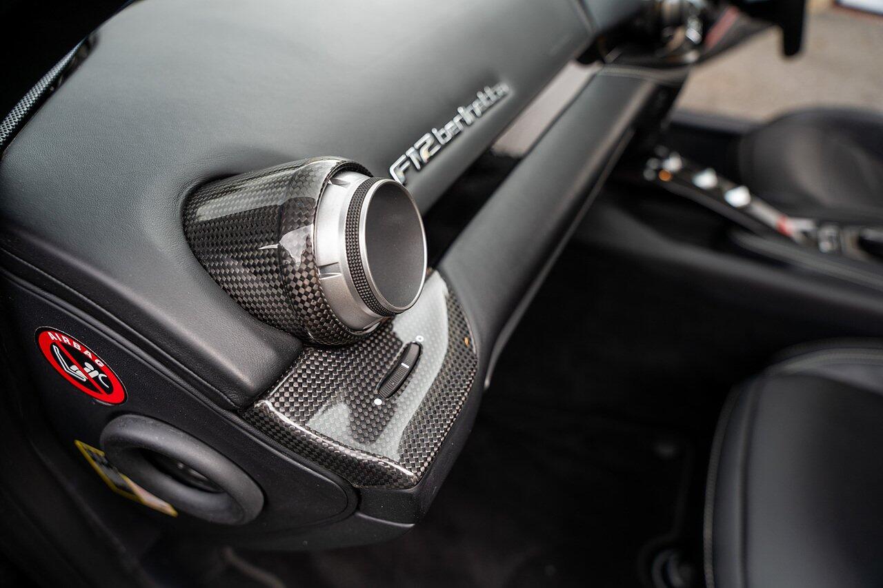 Ferrari F12 view 72
