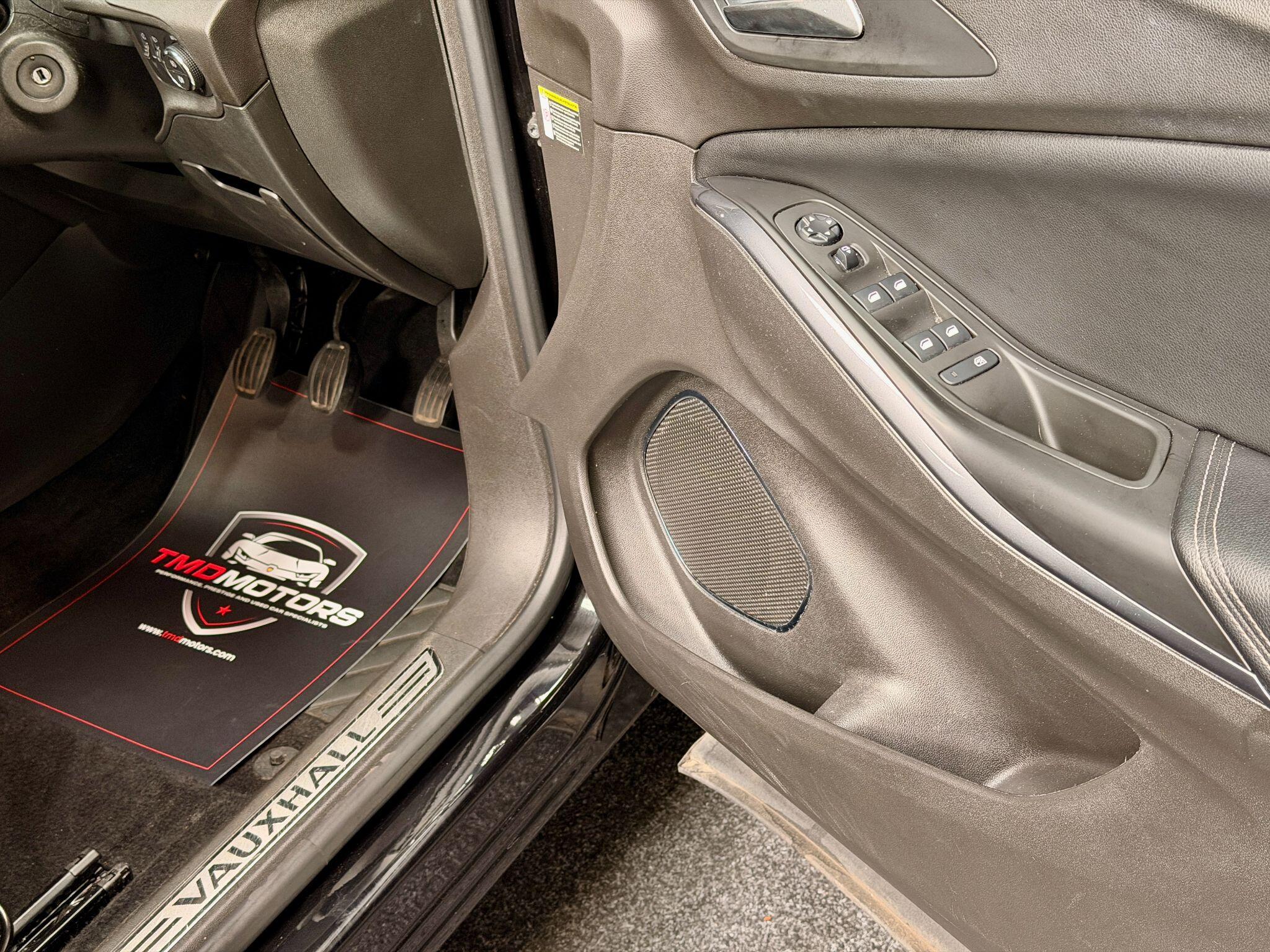 Vauxhall Grandland X view 17