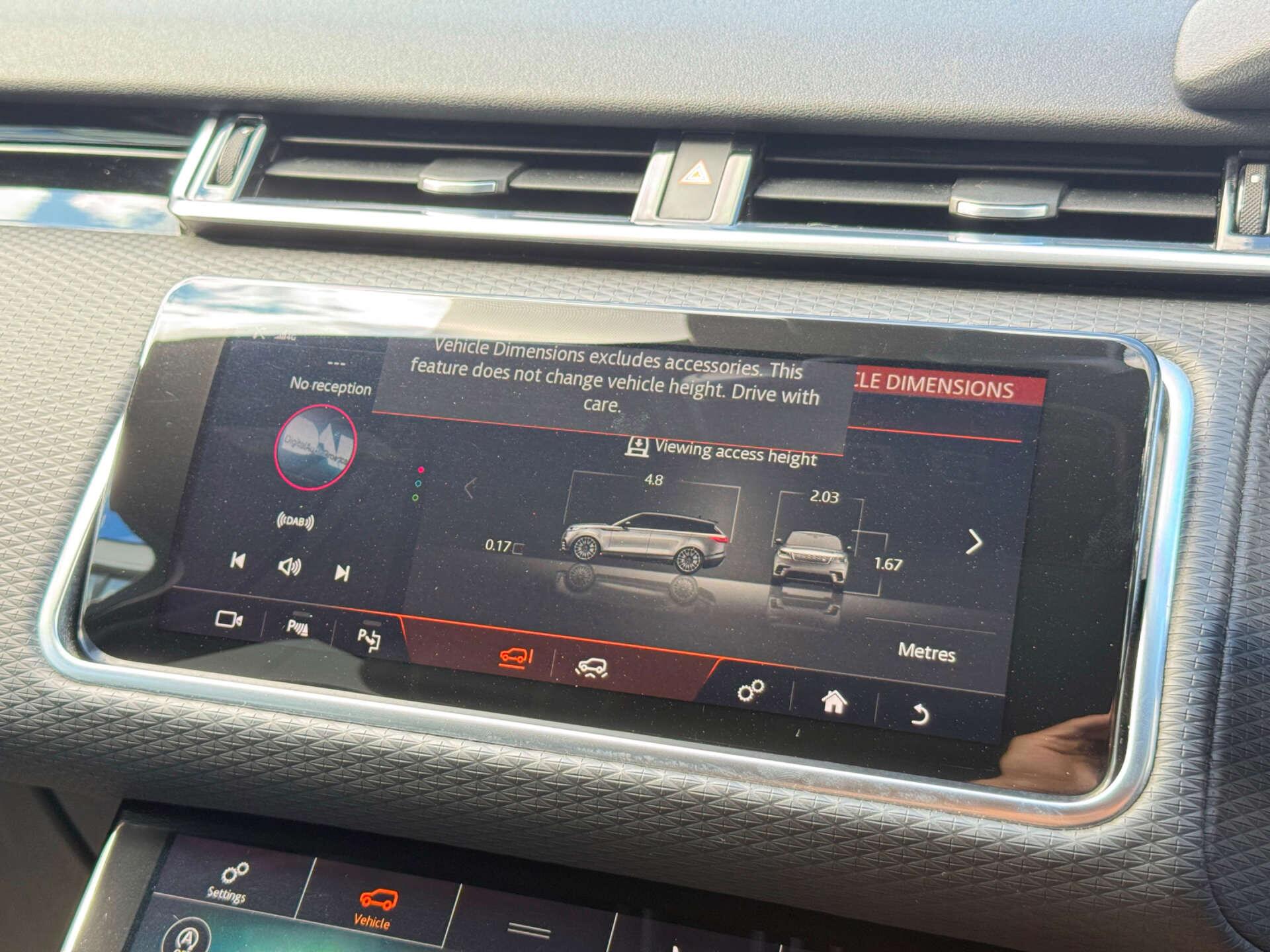 Land Rover Range Rover Velar view 70