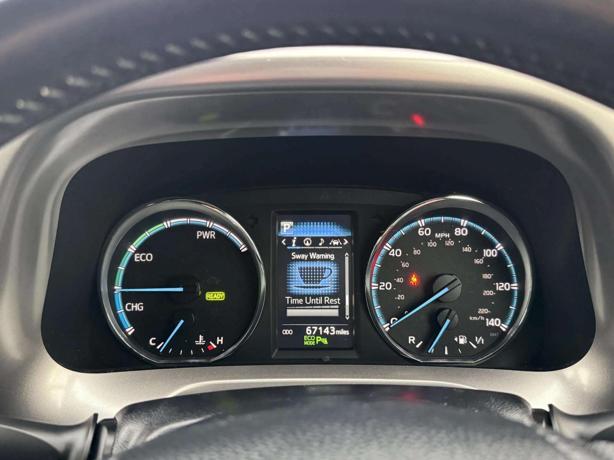 Toyota Rav4 view 6