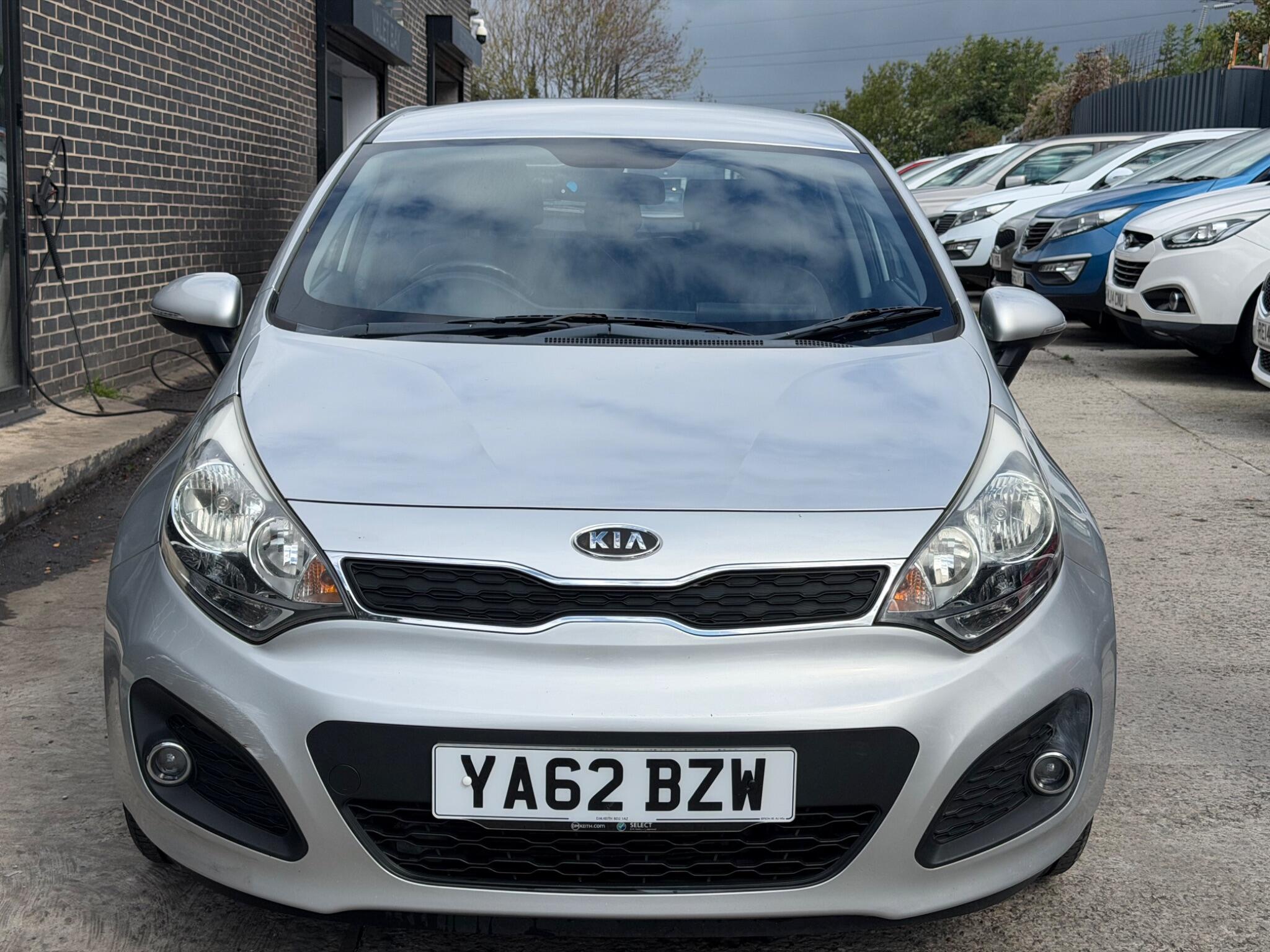 Kia Rio view 2