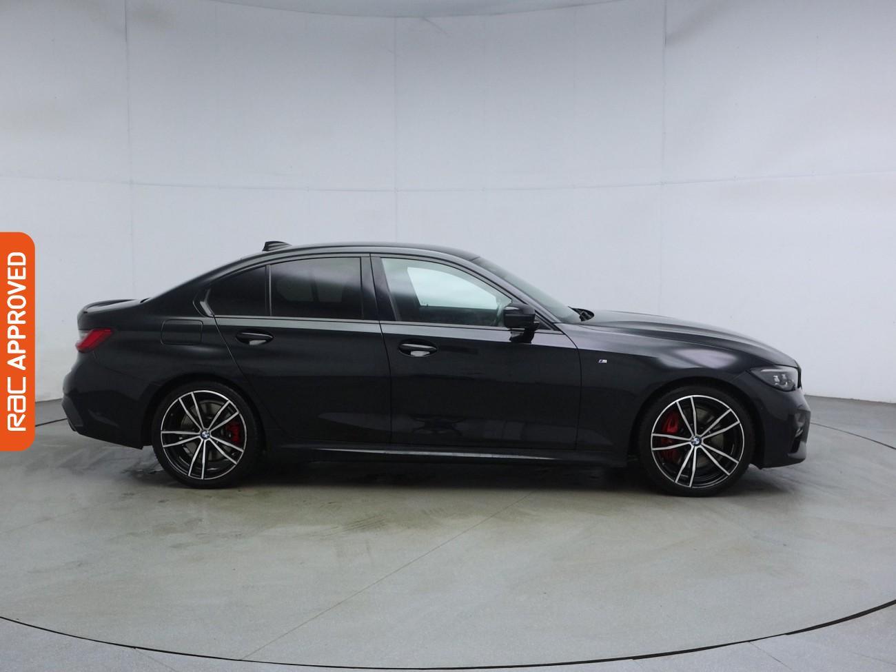 BMW 3 Series view 6