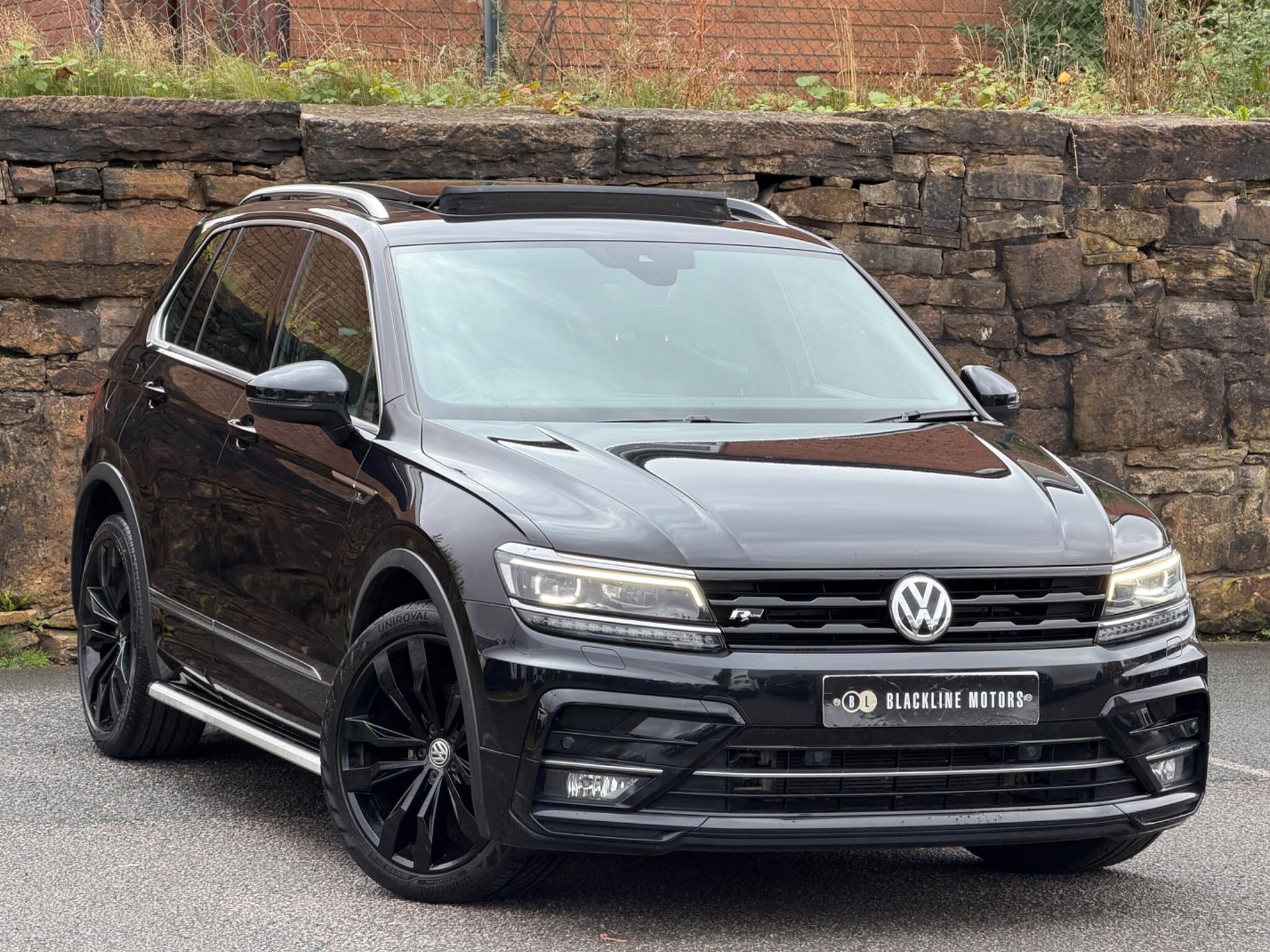 2017 Volkswagen Tiguan in Black for sale