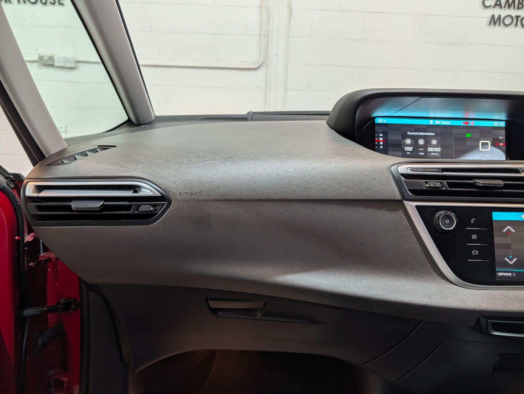 Citroen Grand C4 Picasso view 78