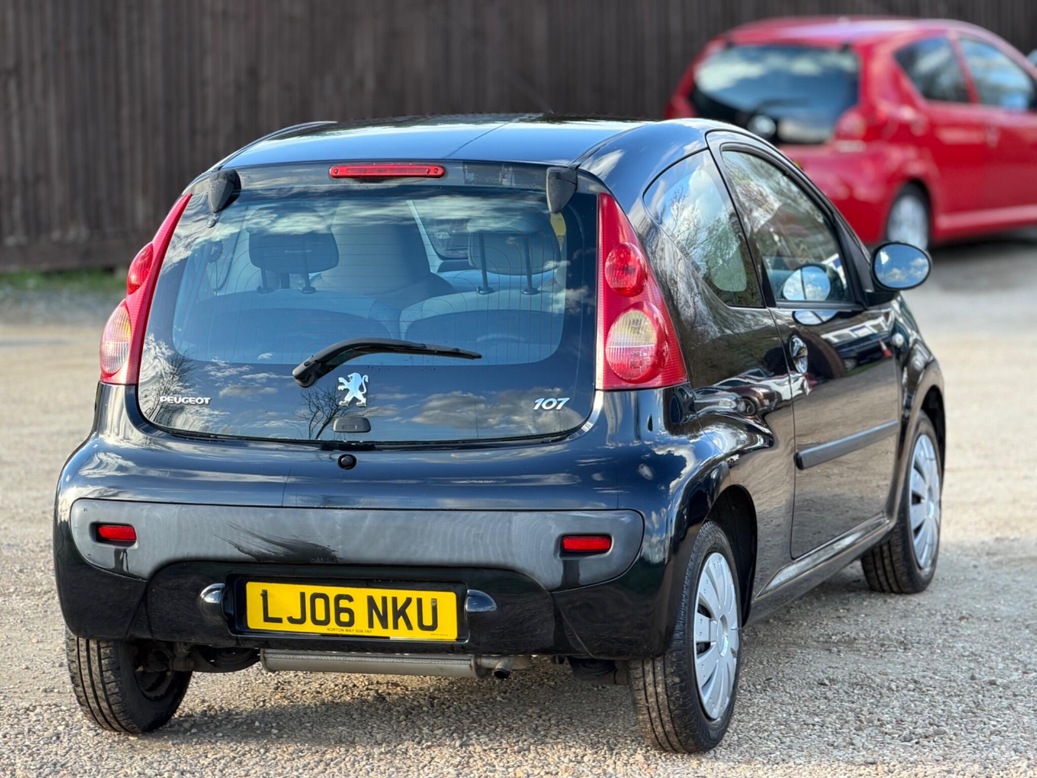 2006 Peugeot 107 1.0 12V Urban 2 Tronic Euro 4 3dr image 12