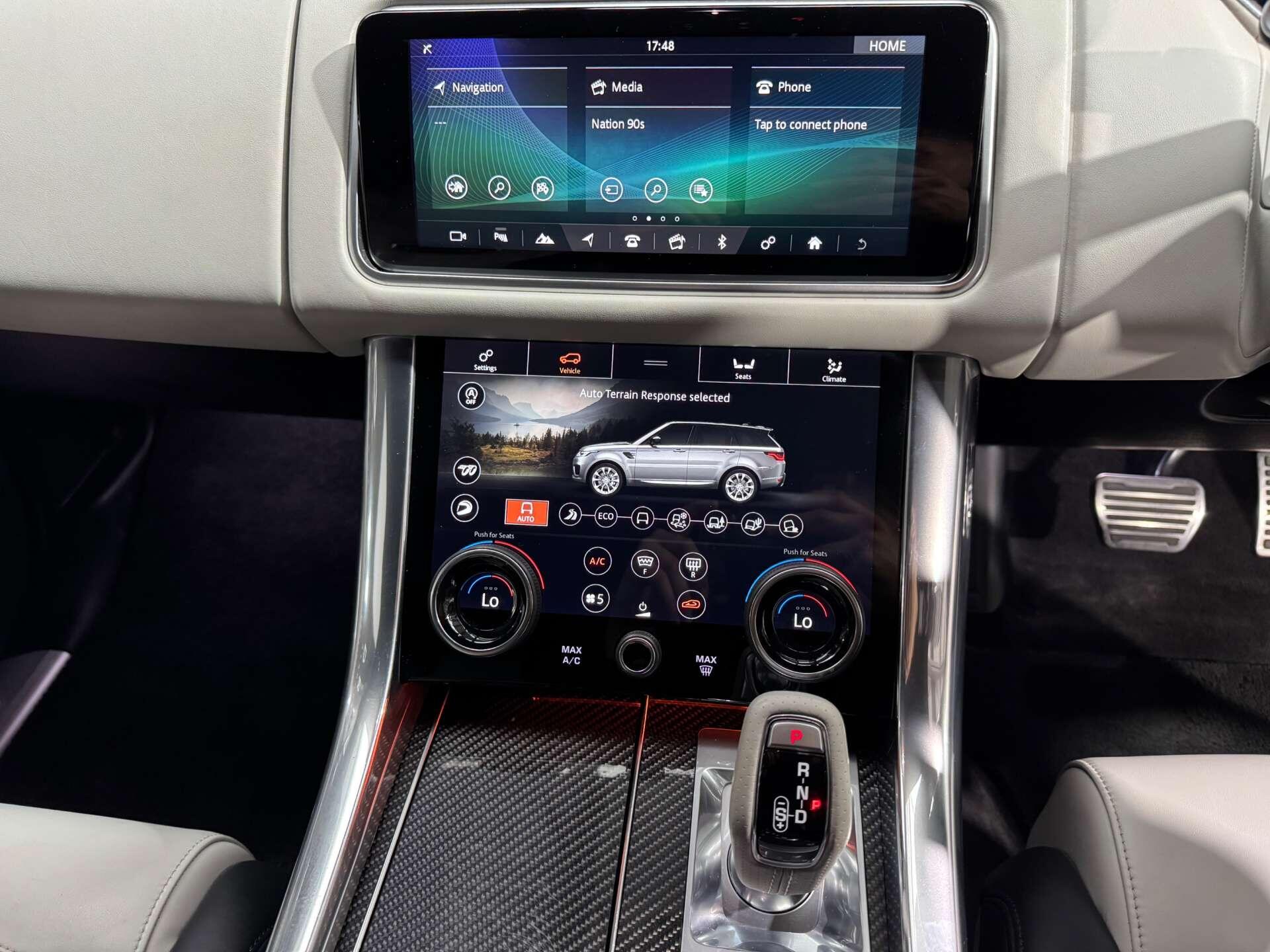 Land Rover Range Rover Sport view 28