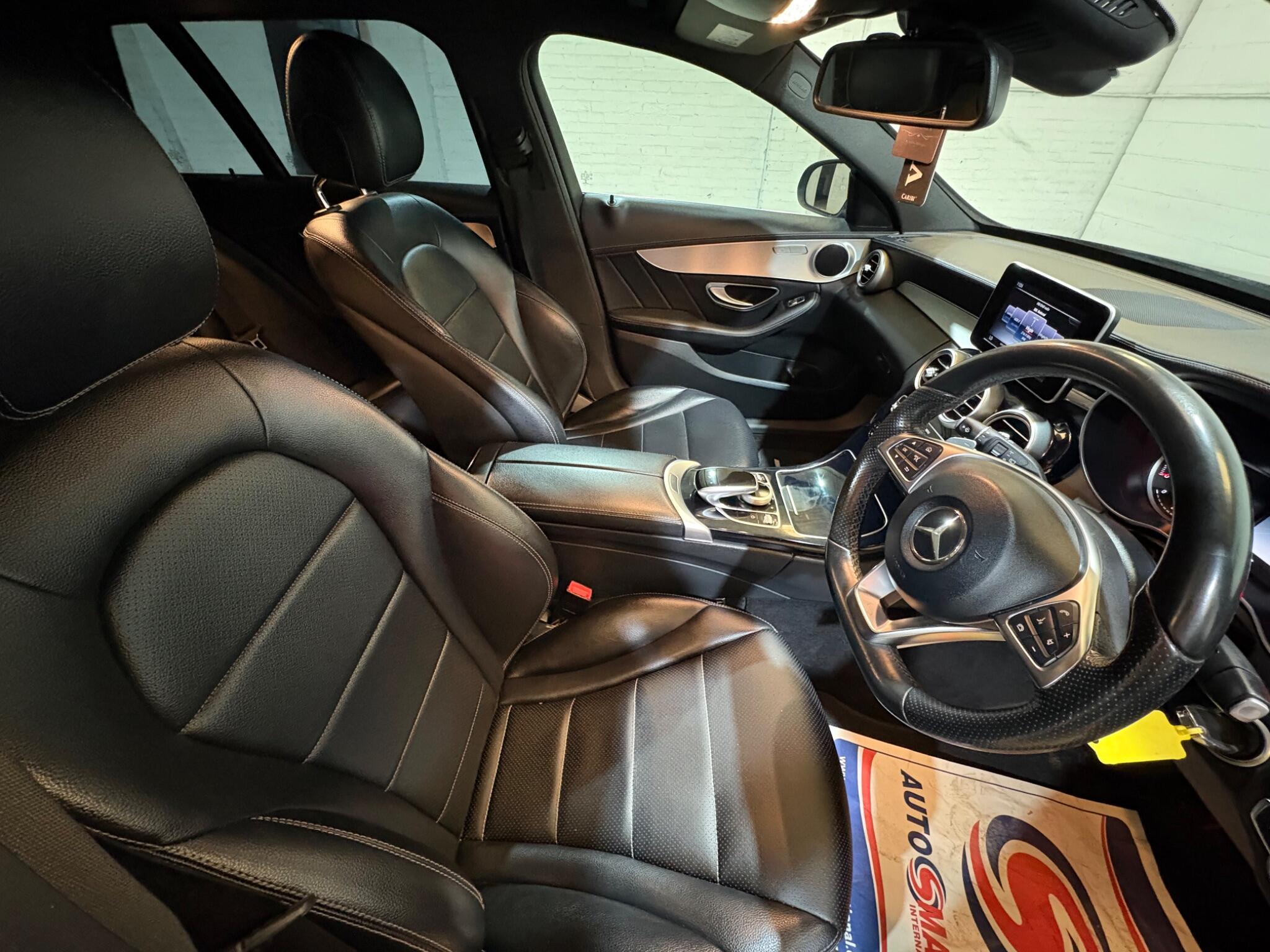Mercedes-Benz C Class view 34
