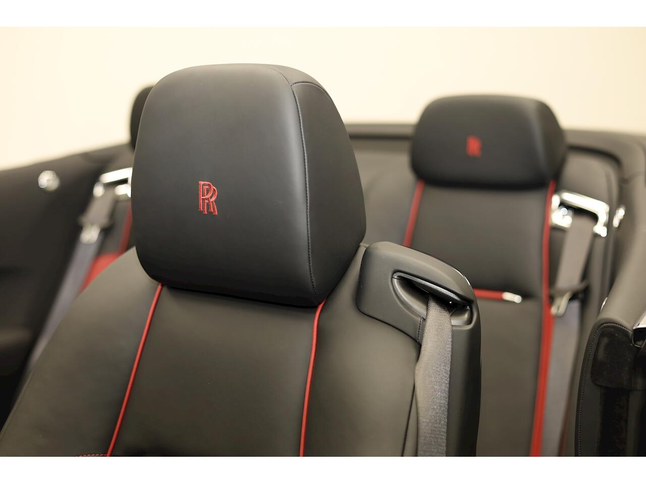 Rolls-Royce Dawn view 37