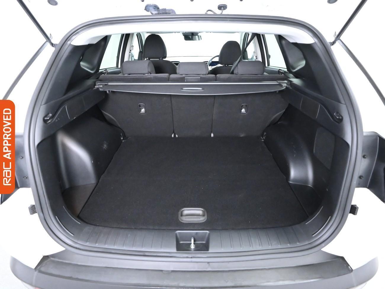 Hyundai Tucson view 28